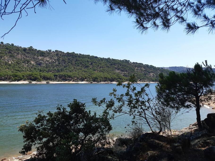 Acogedor Apartamento Con Bellas Vistas Al Embalse San Martín de Valdeiglesias Εξωτερικό φωτογραφία